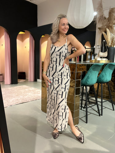 Kastgeluk Traveldress Romé